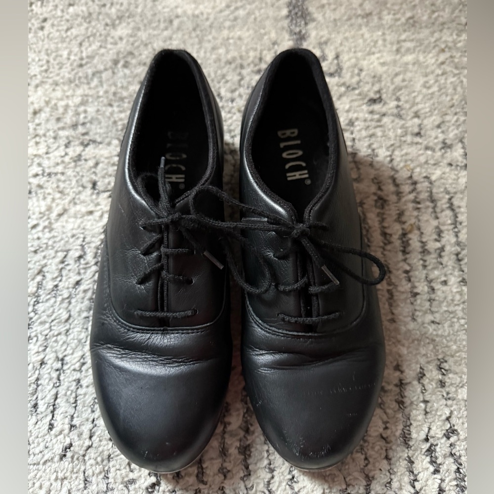 Bloch Women's Respect Tap shoes size 5.5